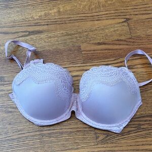 Lace Trimmed Bra in Lavender